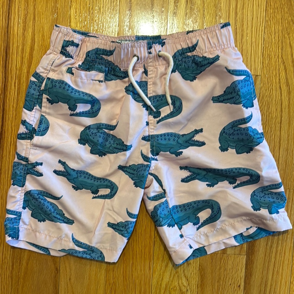 Free Planet Kids' Pink Dolphin Print Shorts